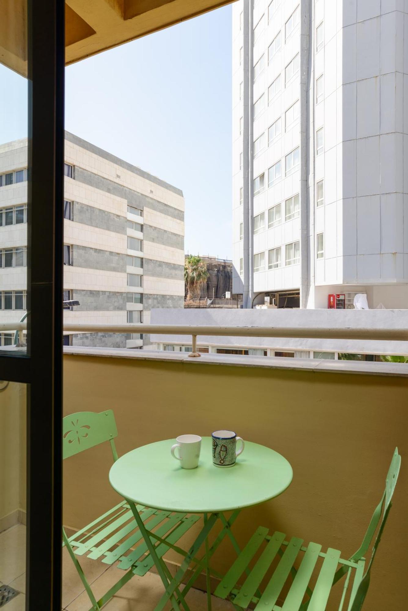 Cosy 1Br Near Beach By Feelhome Tel Aviv Esterno foto