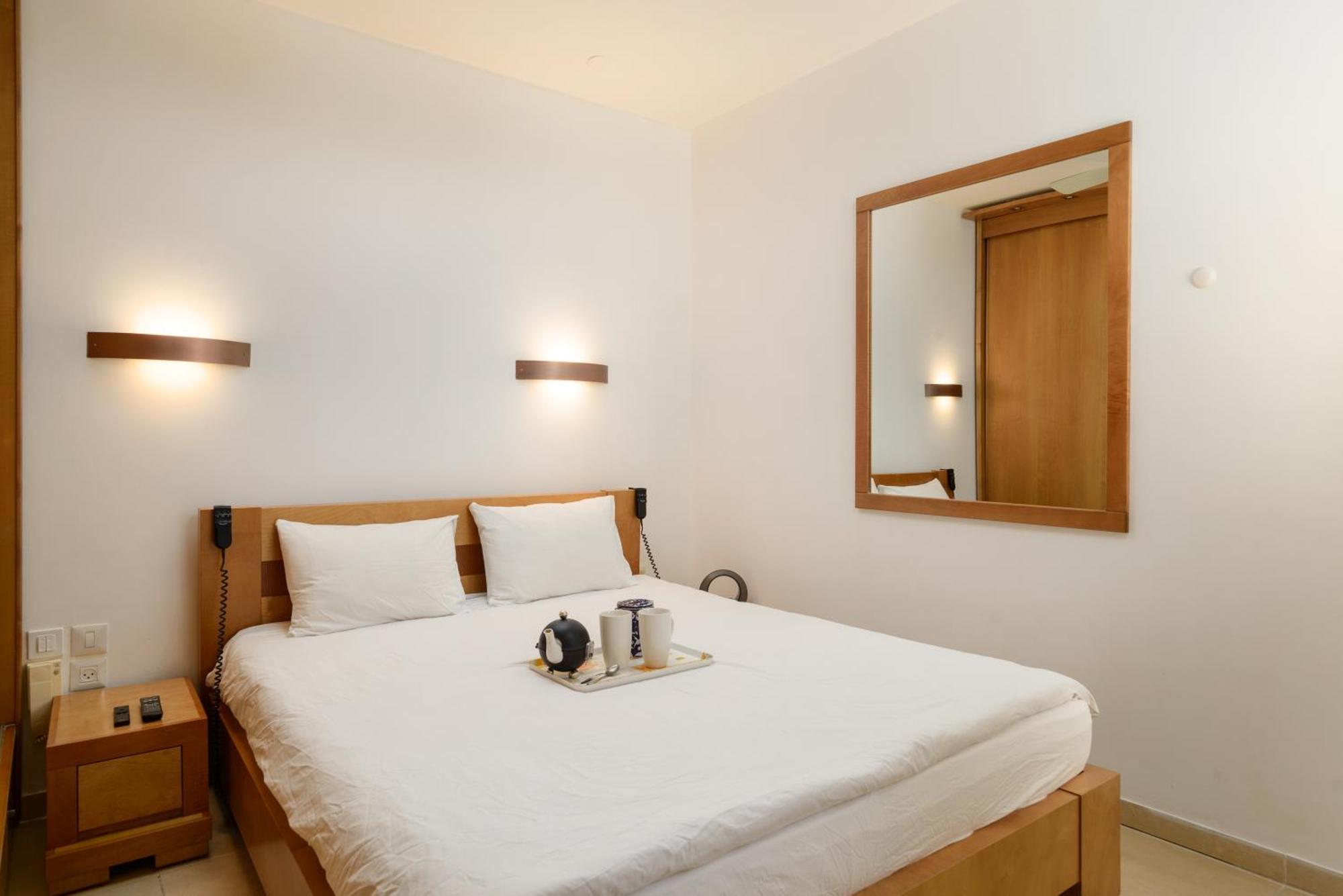 Cosy 1Br Near Beach By Feelhome Tel Aviv Esterno foto